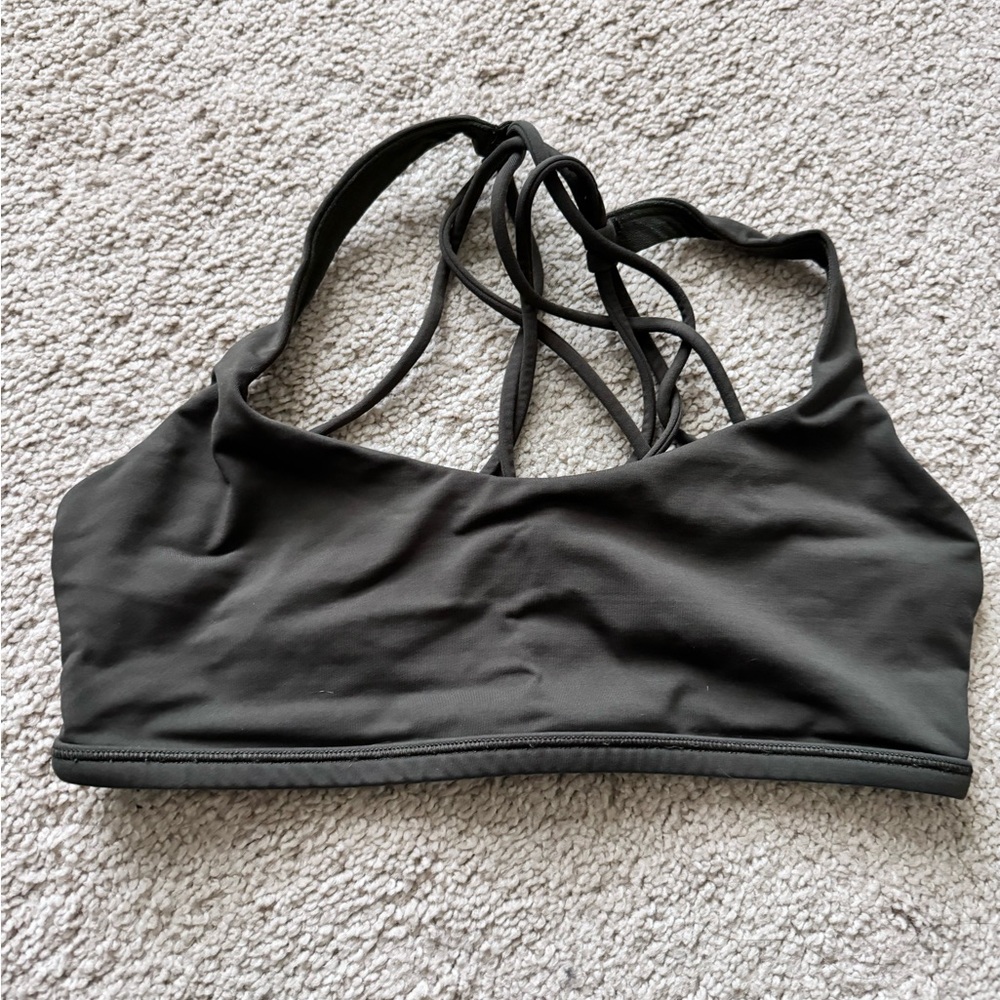 Lululemon free to be wild bra 6